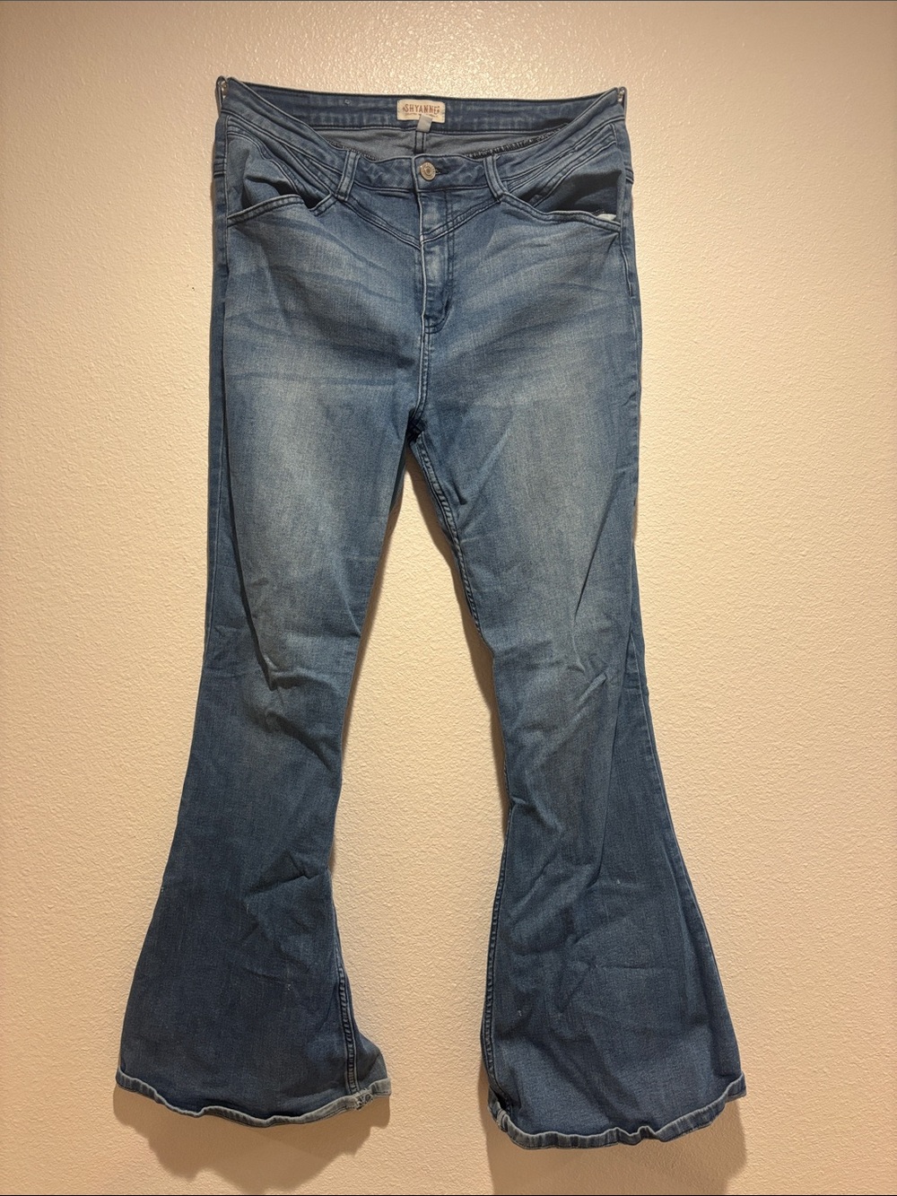 Shyanne Mid Blue Flare Jeans